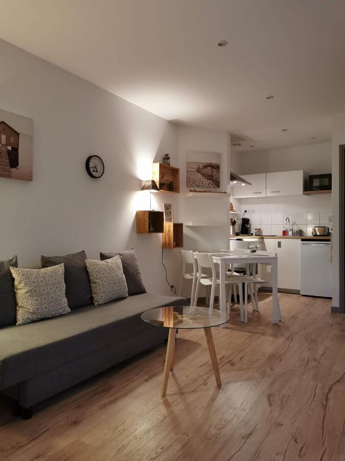 לנס La Maisonnette Au Centre Ville מראה חיצוני תמונה